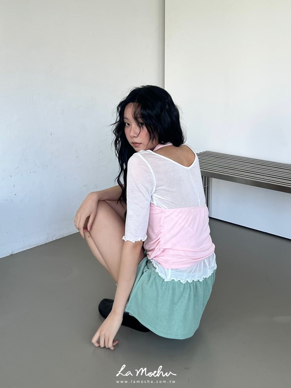 同色扣掛脖馬卡龍背心(闆娘清單)